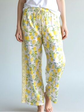 Adore Me Lemon Print Wide-Leg Lounge Pants Delenia Lace Detail Size Small